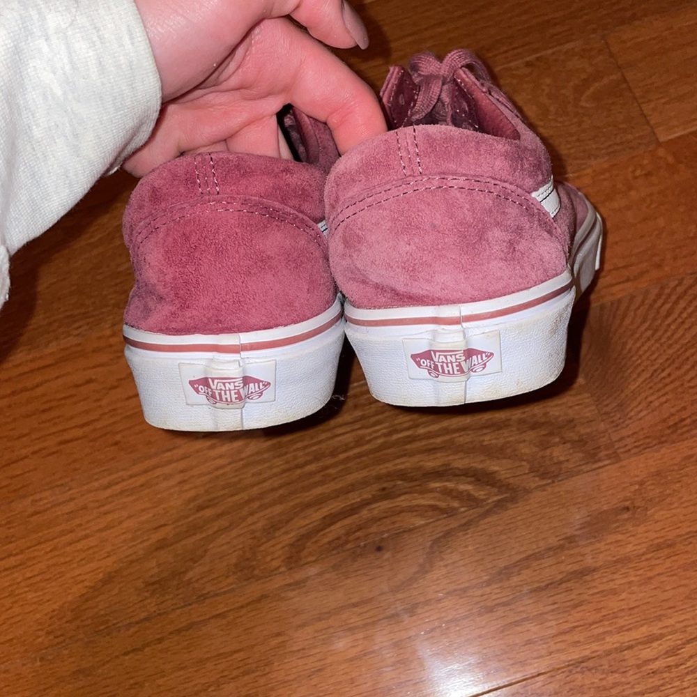 Vans - Picture 4 of 6